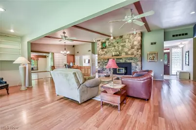 28833 Clark Drive, Wickliffe, OH 44092 - Photo 5