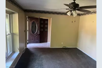 1153 Gulf Road, Elyria, OH 44035 - Photo 5