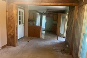 1153 Gulf Rd, Elyria, OH 44035 - Photo 9