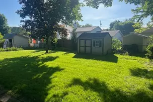 1153 Gulf Rd, Elyria, OH 44035 - Photo 3