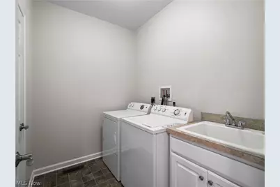 33253 Waterview Court #F5, Avon Lake, OH 44012 - Photo 43