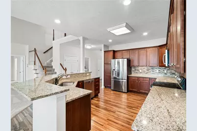 33253 Waterview Court #F5, Avon Lake, OH 44012 - Photo 27