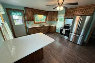 106 N Bridge St SW, Stone Creek, OH 43840 - Photo 3
