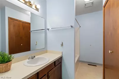1033 Washington Street #201, Wooster, OH 44691 - Photo 11