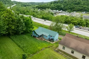 56390 Boyd Ave, Bridgeport, OH 43912 - Photo 5