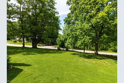 3510 Wadsworth Road, Norton, OH 44203 - Photo 11