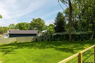 3510 Wadsworth Rd, Norton, OH 44203 - Photo 9