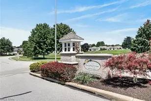 3629 Elmhurst Cir, Uniontown, OH 44685 - Photo 41