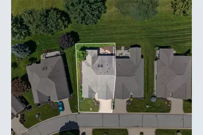 3629 Elmhurst Circle, Uniontown, OH 44685 - Photo 5