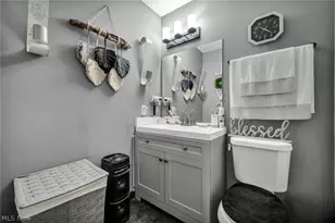 12500 Woodside Ave, Loveland, OH 44108 - Photo 21