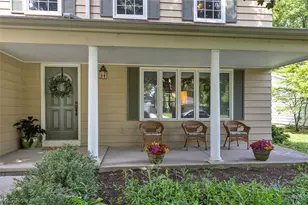 5756 Dorothy Dr, North Olmsted, OH 44070 - Photo 3