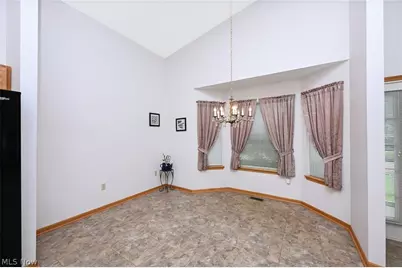 3117 Dorchester Court, Akron, OH 44312 - Photo 11