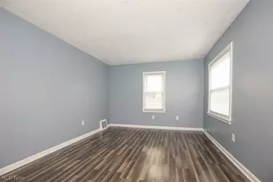 1258 Crestview Ave, Akron, OH 44320 - Photo 5