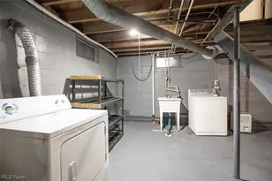 1258 Crestview Ave, Akron, OH 44320 - Photo 27
