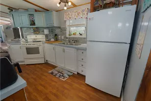 2163 Parkway Dr, Deerfield, OH 44411 - Photo 9
