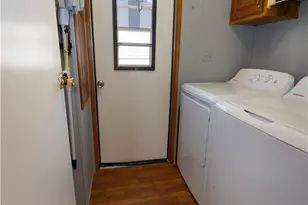 2163 Parkway Dr, Deerfield, OH 44411 - Photo 13