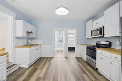 2471 Tremont Avenue #Up, Loveland, OH 44113 - Photo 7