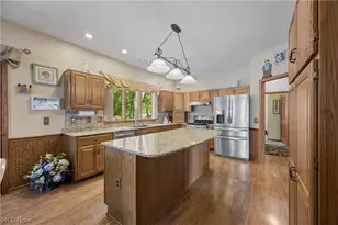 1846 Fairway Dr, Green, OH 44685 - Photo 13