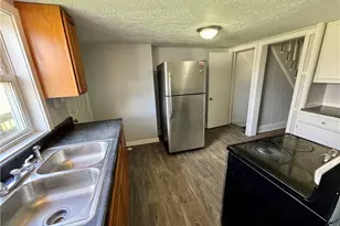 1217 Shriver Ave NE, Canton, OH 44705 - Photo 13