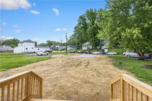 422 Abington Ave, Zanesville, OH 43701 - Photo 27