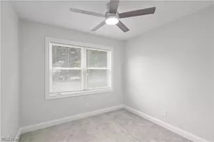 422 Abington Ave, Zanesville, OH 43701 - Photo 11