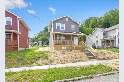 422 Abington Avenue, Zanesville, OH 43701 - Photo 1