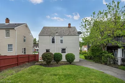 16911 Throckley Avenue, Loveland, OH 44128 - Photo 35