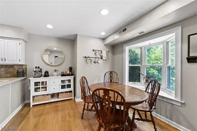 3349 E Monmouth Road, Cleveland Heights, OH 44118 - Photo 13