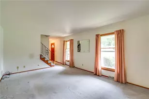 3396 Brent Ln, Norton, OH 44203 - Photo 9