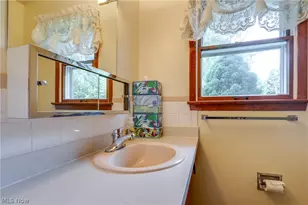 3396 Brent Ln, Norton, OH 44203 - Photo 21