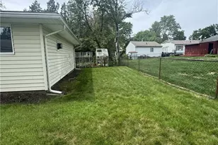905 Carnegie Ave, Akron, OH 44314 - Photo 5