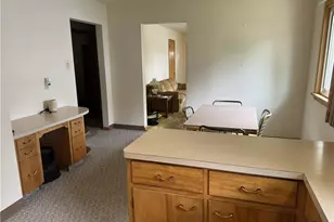 905 Carnegie Ave, Akron, OH 44314 - Photo 11