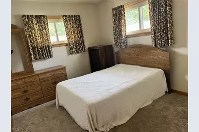 905 Carnegie Avenue, Akron, OH 44314 - Photo 13