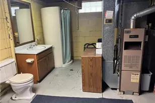 905 Carnegie Ave, Akron, OH 44314 - Photo 23