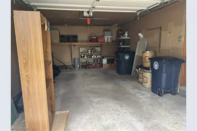 905 Carnegie Avenue, Akron, OH 44314 - Photo 25