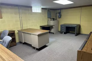 905 Carnegie Ave, Akron, OH 44314 - Photo 21