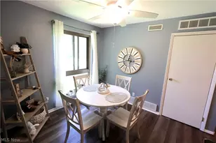 1115 Canyon View Rd, Sagamore Hills, OH 44067 - Photo 5