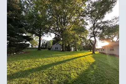 10970 Durkee Road, Grafton, OH 44044 - Photo 7