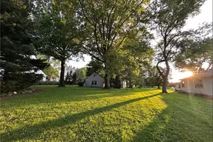 10970 Durkee Rd, Grafton, OH 44044 - Photo 7