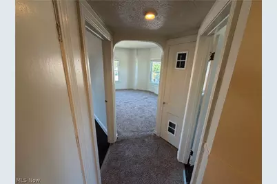 15300 Waterloo Road #1, Loveland, OH 44110 - Photo 7