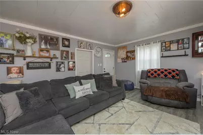 544 E High Street, Uhrichsville, OH 44683 - Photo 15