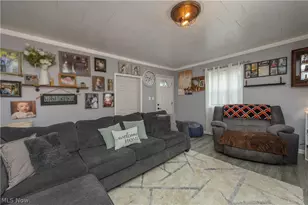 544 E High St, Uhrichsville, OH 44683 - Photo 15