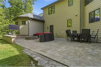 7230 Brighton Park Court, Chagrin Falls, OH 44023 - Photo 43