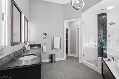 7230 Brighton Park Court, Chagrin Falls, OH 44023 - Photo 23