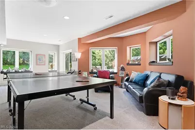 7230 Brighton Park Court, Chagrin Falls, OH 44023 - Photo 35