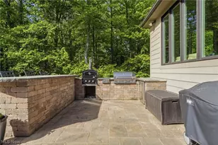 7230 Brighton Park Ct, Chagrin Falls, OH 44023 - Photo 45