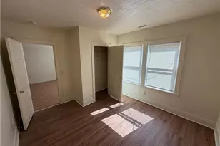317 E 156th St, Loveland, OH 44110 - Photo 9