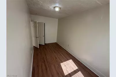317 E 156th Street #4, Loveland, OH 44110 - Photo 7