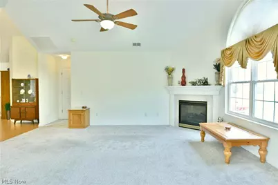 1103 Willow Brook Drive NE, Warren, OH 44483 - Photo 9