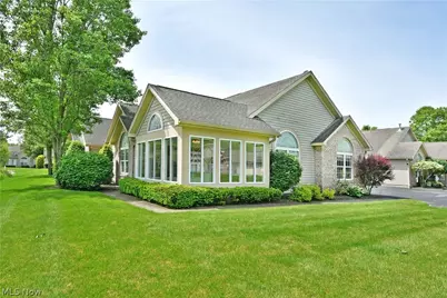 1103 Willow Brook Drive NE, Warren, OH 44483 - Photo 1